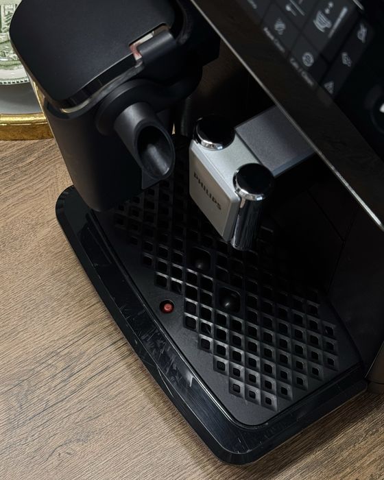 Кавомашина Philips 2300 гарантія LatteGo кавоварка кофемашина