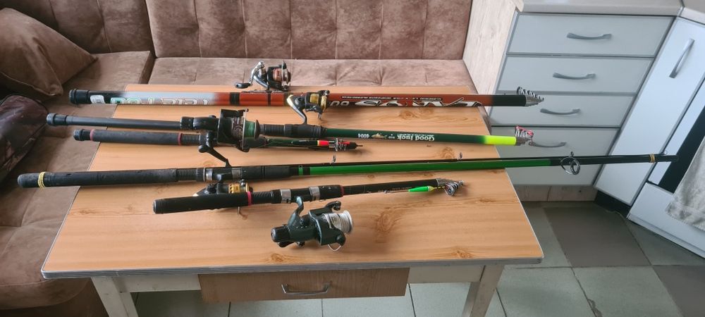 Удочки 5 штук одна 6 метров за все 2000 гр