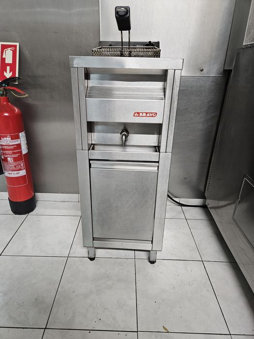 Fritadeira eléctrica 12L