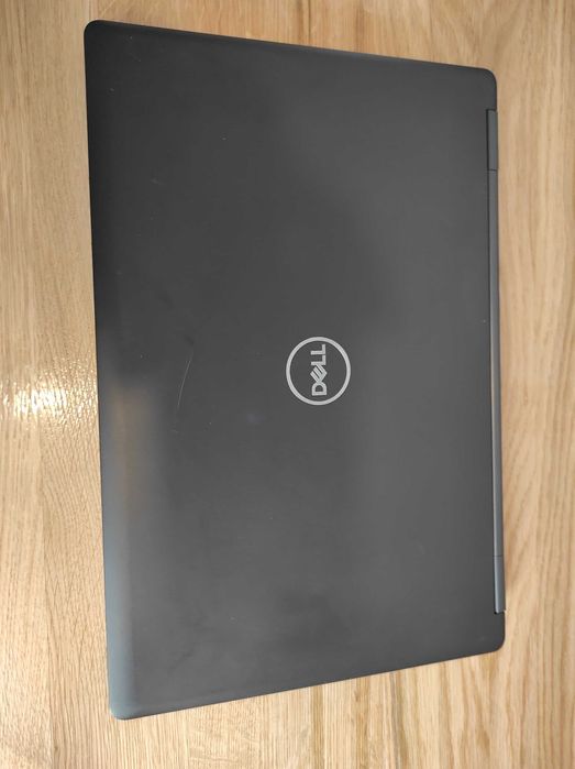Laptop Dell Latitude 5590 i7-8650U, SDD 256 GB, 16 GB RAM DOTYKOWY EKRAN