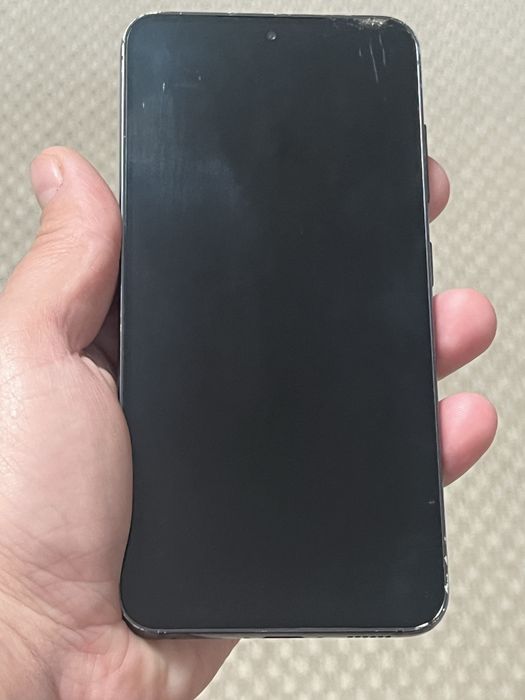 Телефон Samsung S23 8/256gb