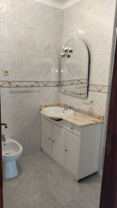 Arrendo T2 Viseu Marzovelos