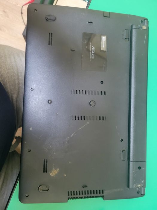 Asus X501U (читайте описание)