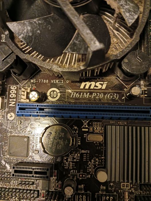 Conjunto PC usado – MSI H61 + CPU Intel + gráfica Gigabyte