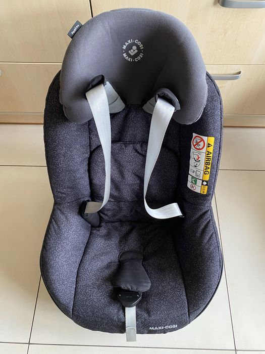 Maxi Cosi Pearl Pro i-Size + Baza Maxi Cosi Family Fix 3