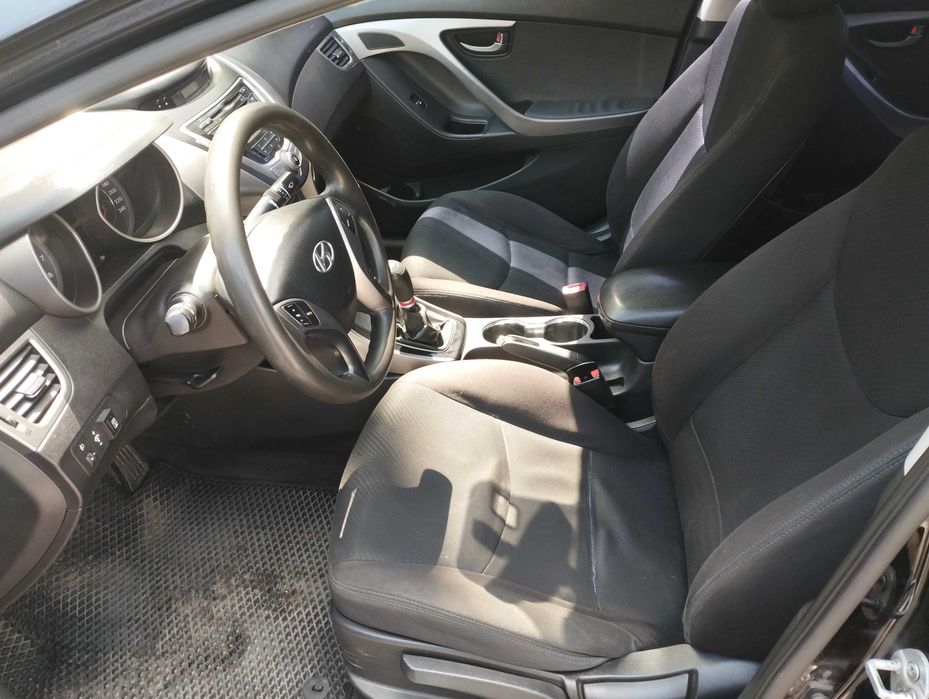 Hyundai Elantra 5-го поколения (MD)