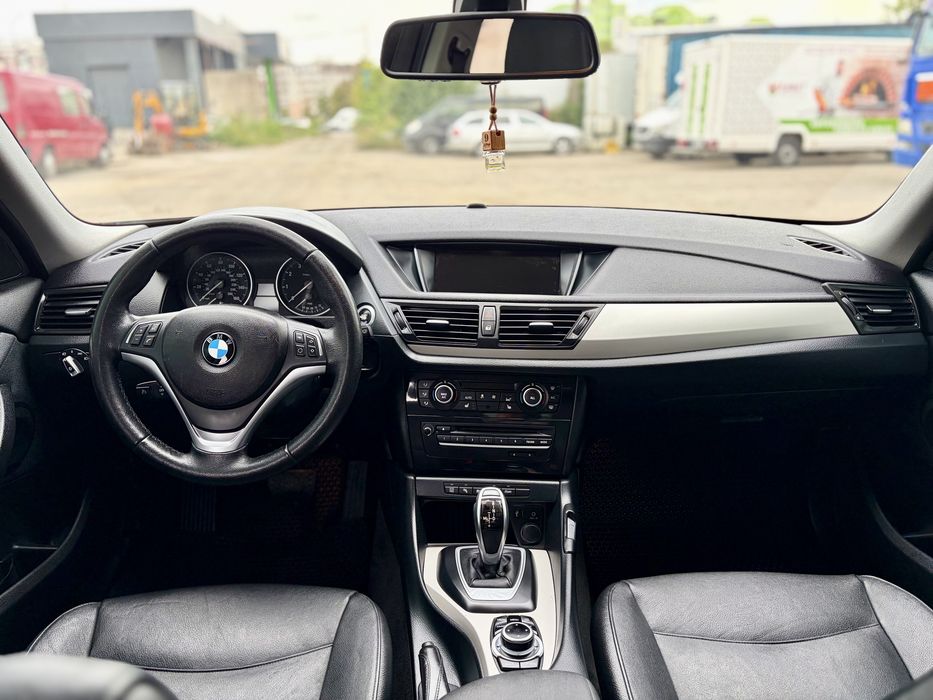 BMW X1 2014 автомат