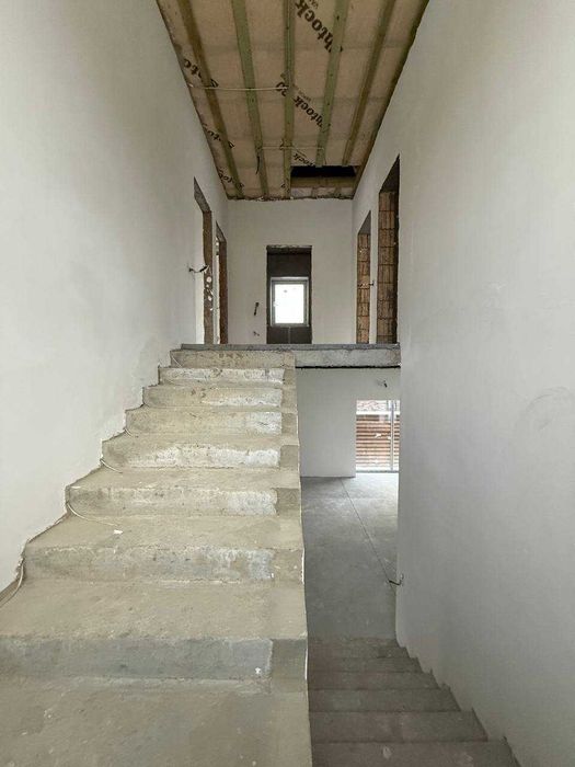 Будинок в Гореничах, 200 м², ГАЗ, фасад - клінкера цегла+червоний дуб
