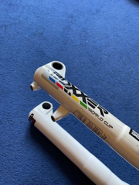 Dolne golenie RockShox Boxxer 26" QR20