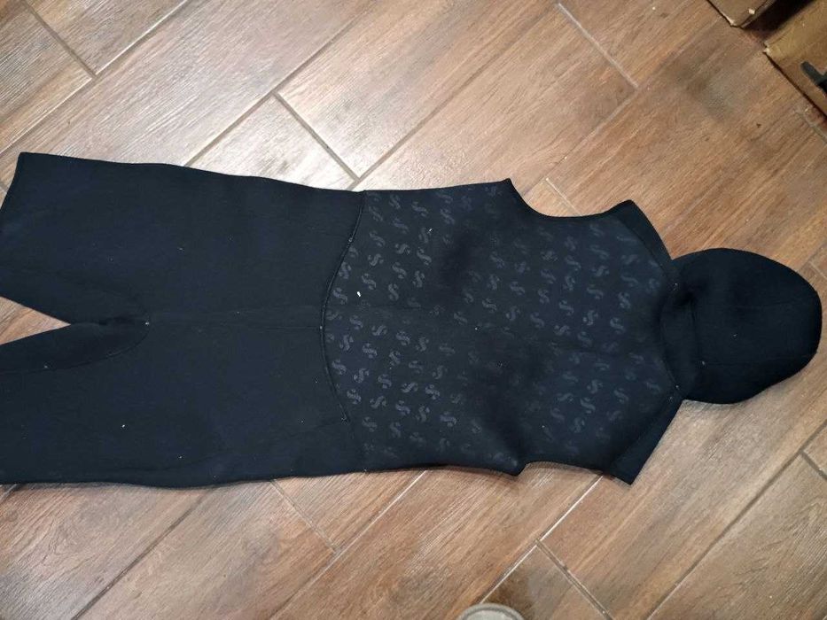 Комплект из 2-х гидрокостюмов Scubapro (корот. и длиного) с усилениями