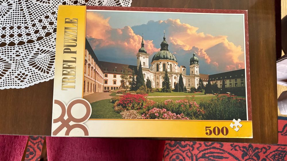 Puzzle TREFL 500 elementów używane.