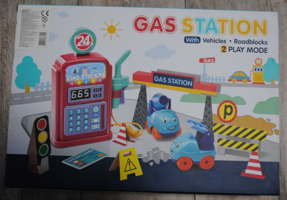 Ігровий набір Заправка подарунок дитині від 3 р, На день народження .