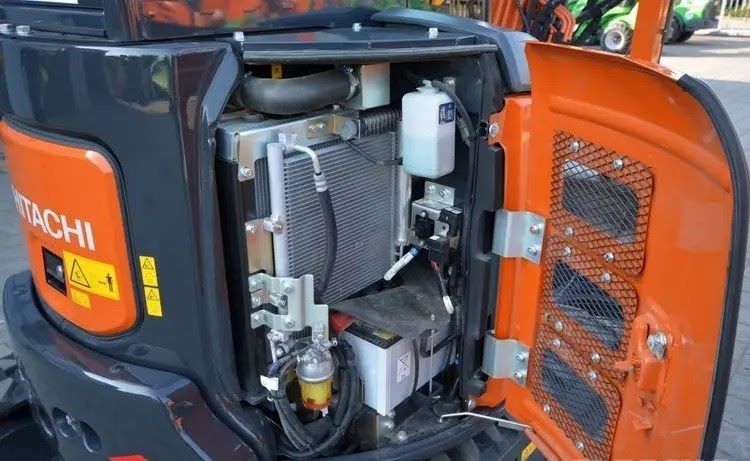 Mini escavadora giratória Hitachi 2023, 3500Kg