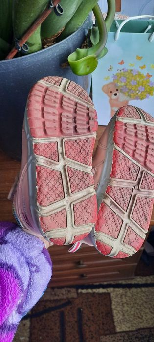 Зимові сапожки на дівчинку