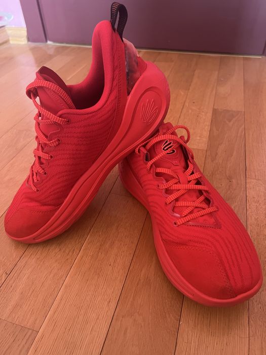 Нові басткетбольні кросівки UA Curry 12 42,5EUR 27см