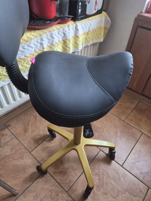 Taboret rodeo z oparciem nowy