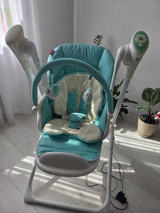 Продам крісло 3в1 Carrello Triumph