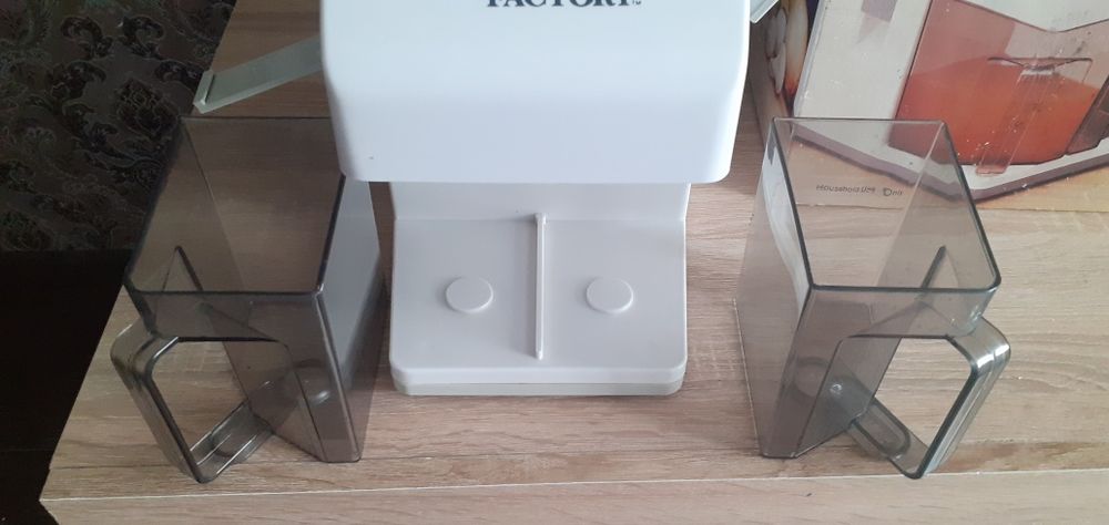 Соковитискач Sweda juice factory