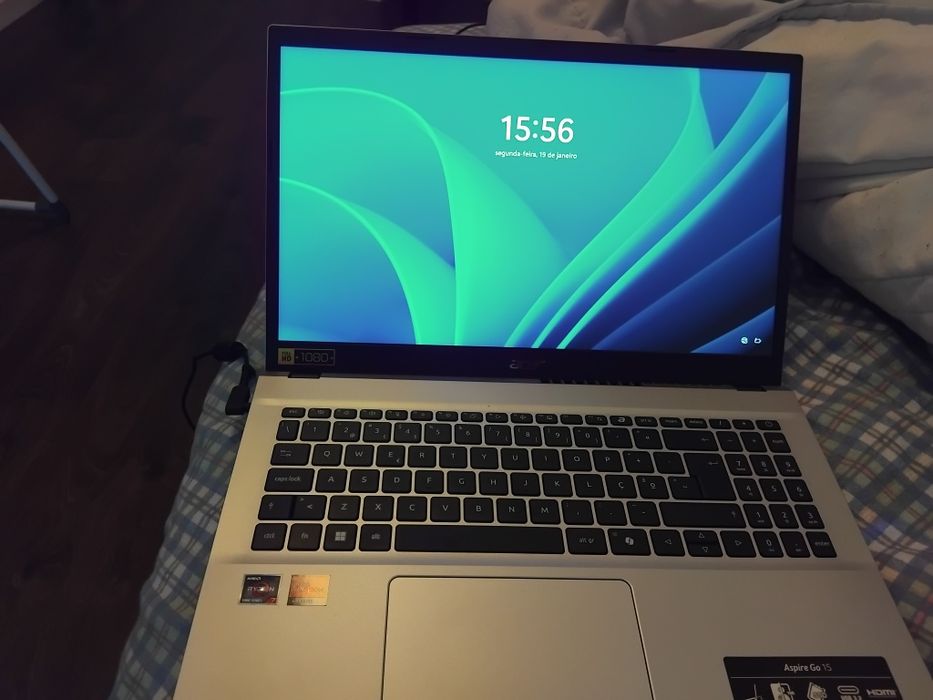 Notebook  Aspire Go 15