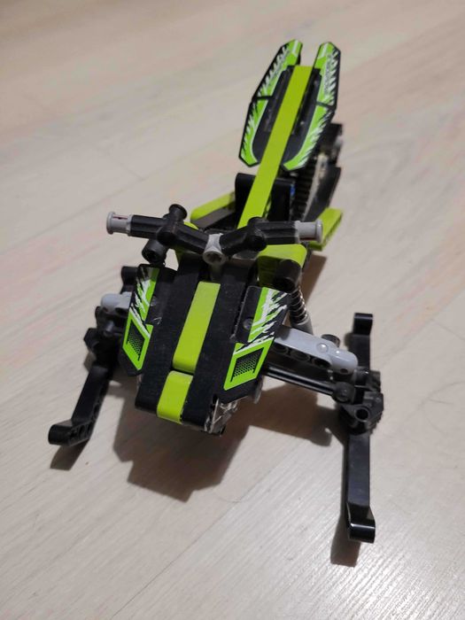 LEGO Technic - 42021 Skuter śnieżny