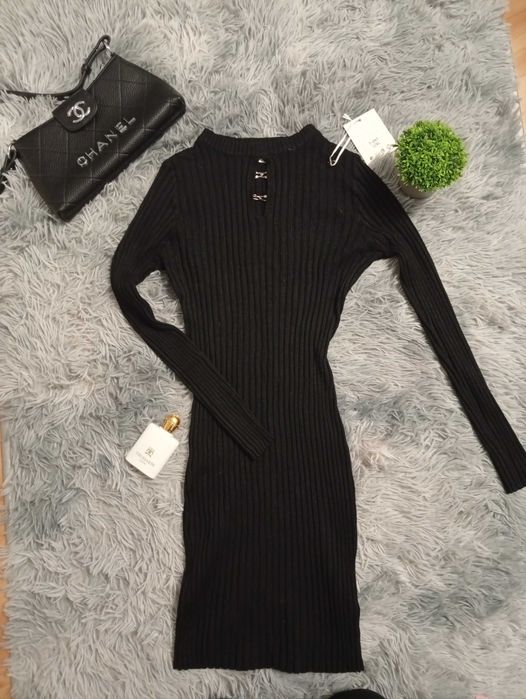 Сукня в м'який рубчик