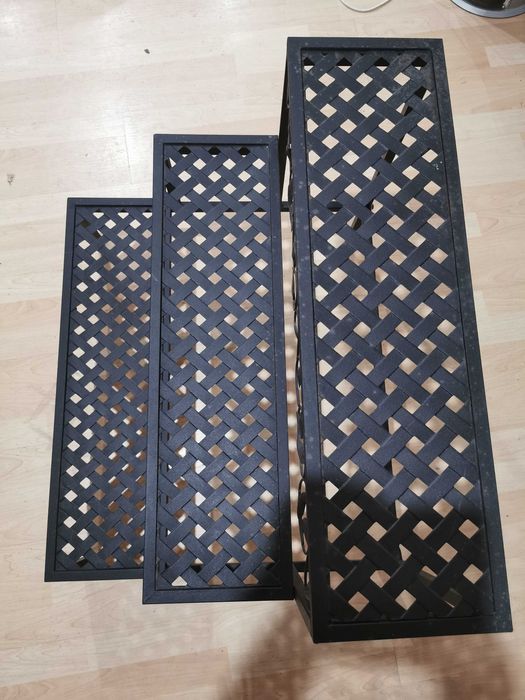 Piękny kwietnik 3 poziomowy