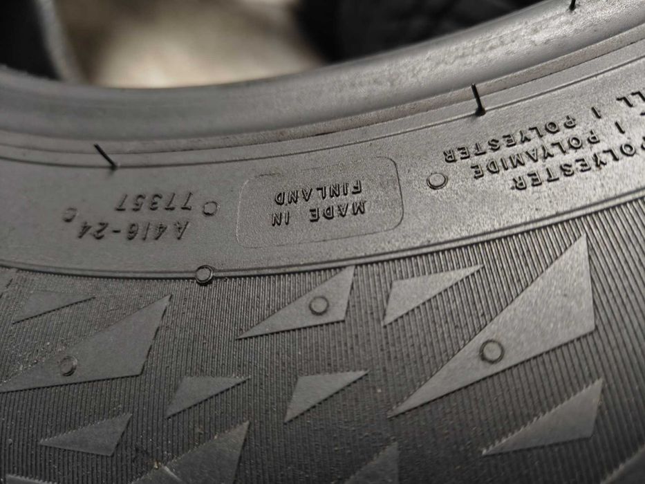 R15 185 65 шини зимові 24р Nokian Snow Proof 2 як нові Фінки