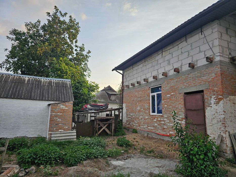 Продаж , Приватний будинок .