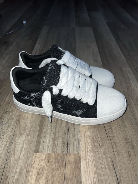 кросівки Numeris