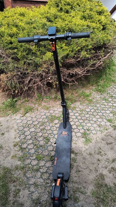 Hulajnoga elektryczna