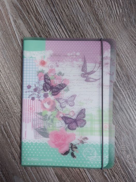 Zeszyt a5 Herlitz w plastikowej okładce, z wymiennym środkiem nowy