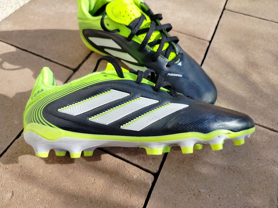 Buty piłkarskie korki Adidas Copa 33