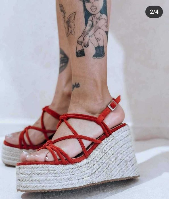 New Collection e Tendência Sandálias Plataforma Como Novas