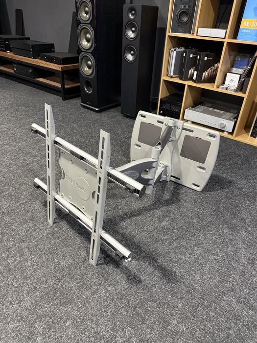 Кріплення для TV OmniMount UCL-L