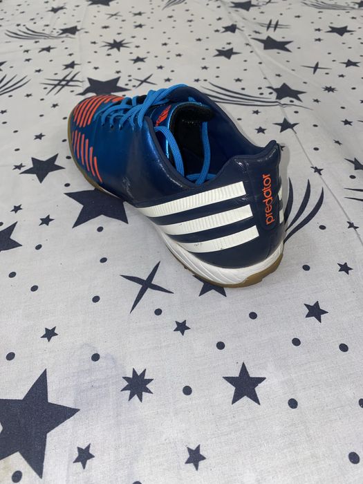 Футзалки adidas absolado