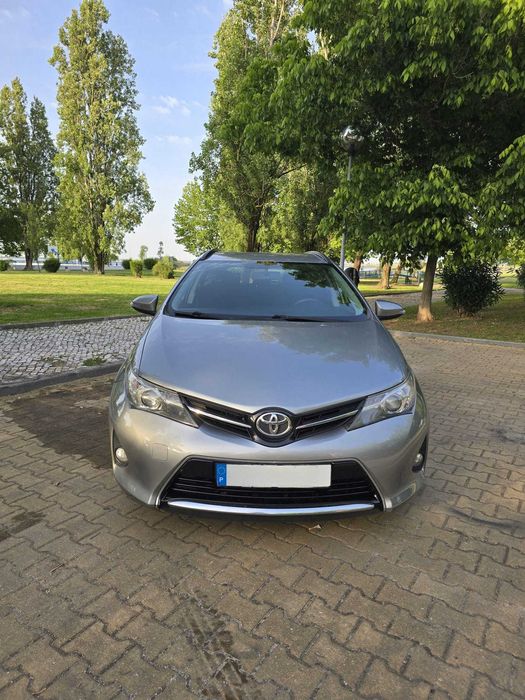 Toyota Auris Touring Sports — fotografia 2