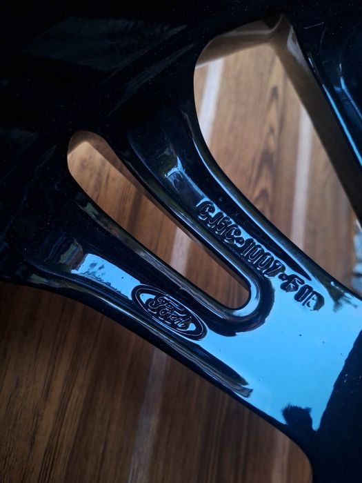 Felgi ford 5x108 17 et 52,5