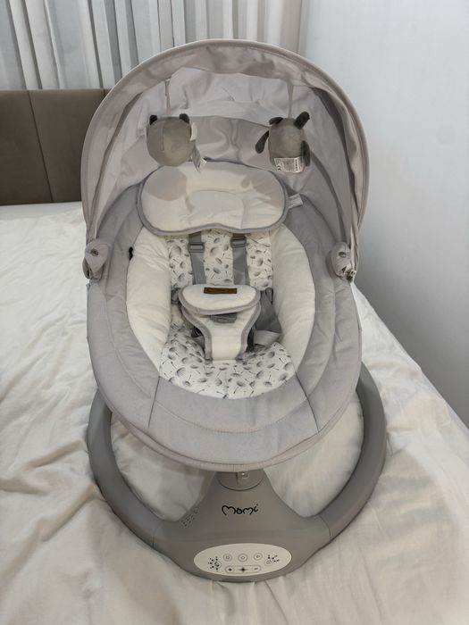 Leżaczek bujaczek MOMI