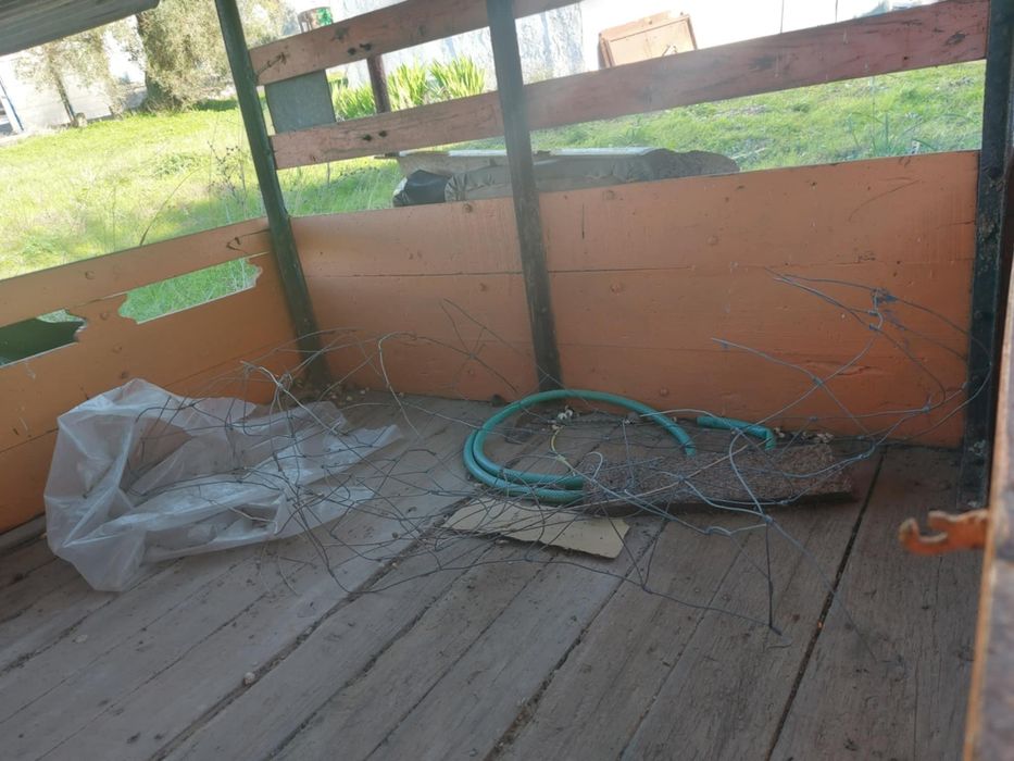 Reboque com tracção  para motocultivador ou  trator