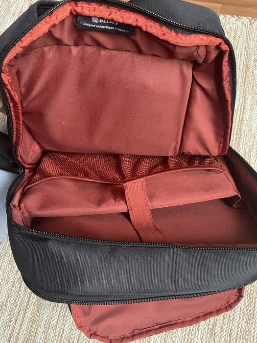 фирменный рюкзак Delsey Parvis Plus