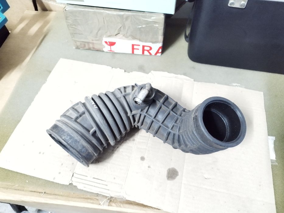 Nissan Terrano 2 Ford Maverick vários