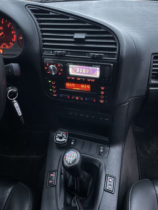 Продам е36 2.0 М52B20