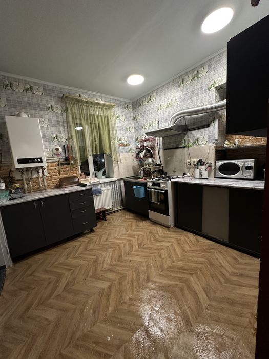 Здам дім зі всіма зручностями