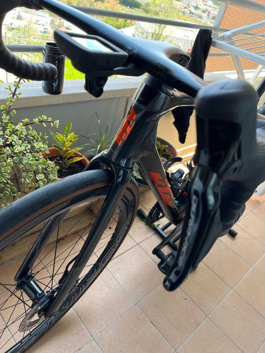 KTM Revelator Alto Exonic
