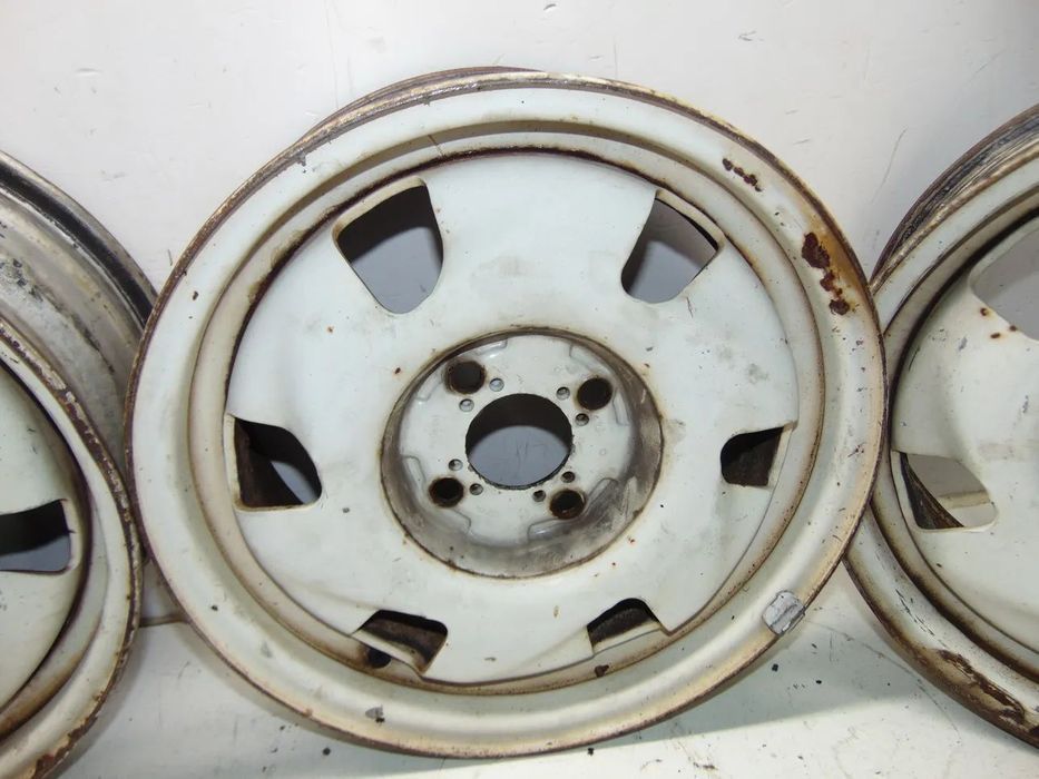Renault clio S/\16 V jantes especiais " usado em bom estado