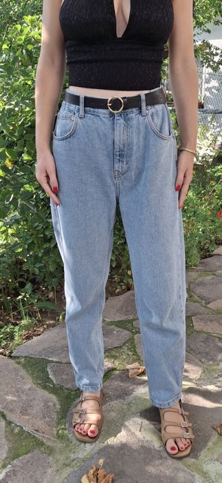 Блакитні джинси-мом від Pull&Bear