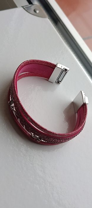 Bransoleta z rzemieni