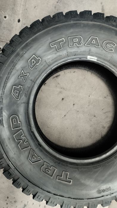 Продам шини 31*10,50R15