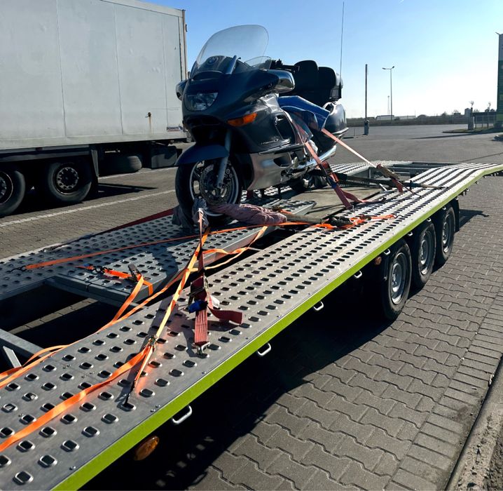 Holowanie aut - laweta