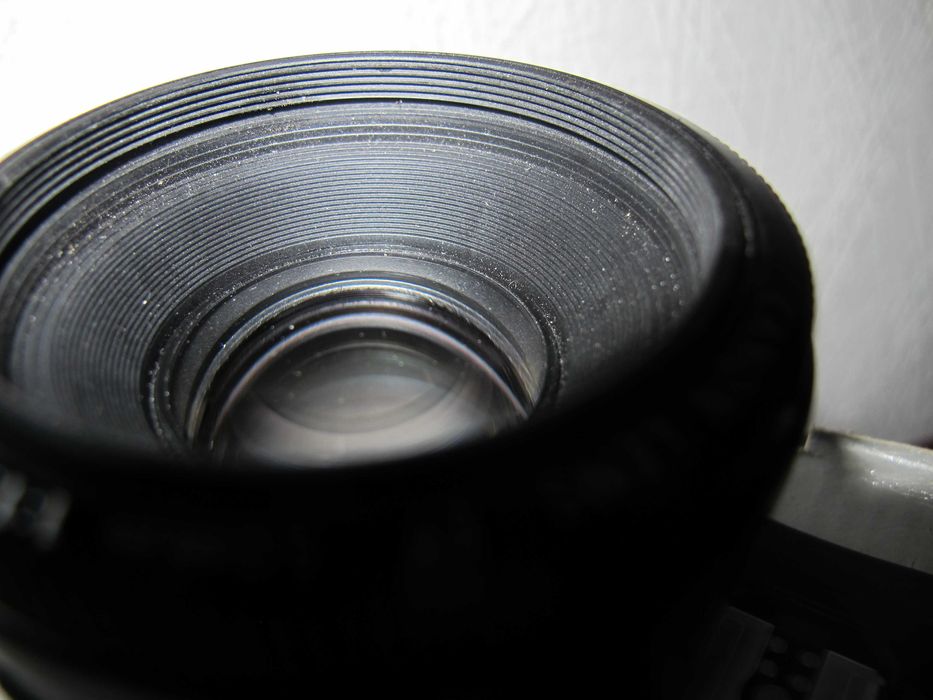 Canon EF 50mm f/1.8 II